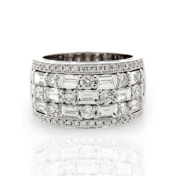 18K White Gold 3.21TCW Diamond Ladies Right Hand Ring